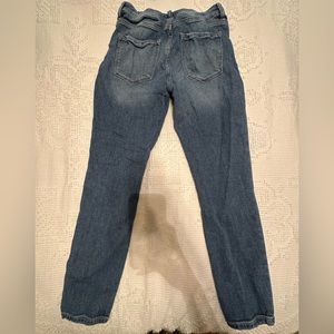 Straight Leg Jeans with Knee Holes